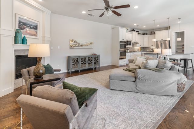 1201 Ivy Charm Way, Arlington, TX 76005