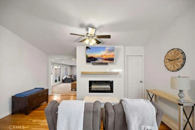 933 E Woodland, Glendora, CA 91741