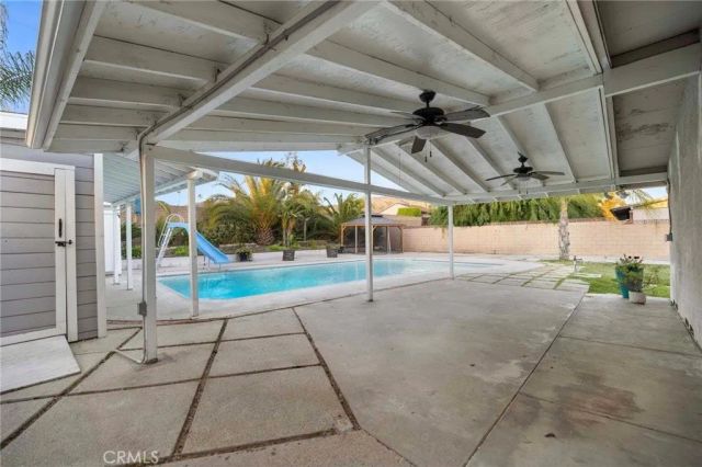 933 E Woodland, Glendora, CA 91741