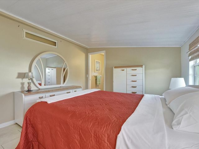 118 SAINT PIERRES WAY, Apollo Beach, FL 33572