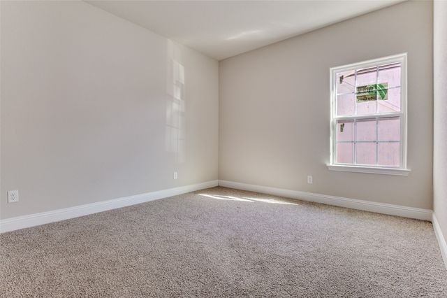 5520 Goodman Avenue, Fort Worth, TX 76107