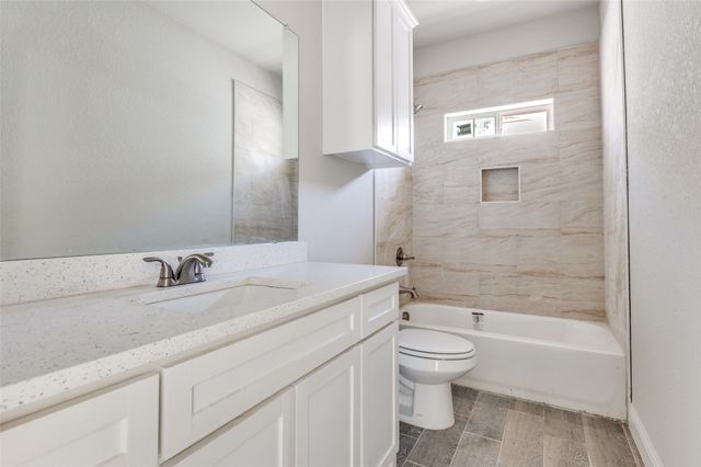 5520 Goodman Avenue, Fort Worth, TX 76107