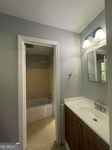 1809 Stratford Arms Drive, Morrow, GA 30260