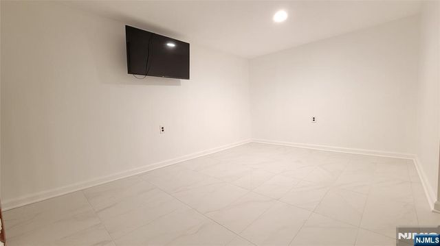 749 Ten Eyck Avenue, Lyndhurst, NJ 07071
