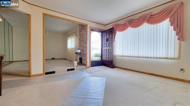 749 Ten Eyck Avenue, Lyndhurst, NJ 07071