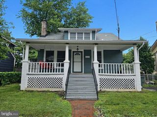 2407 E RANDOLPH AVE, Alexandria, VA 22301