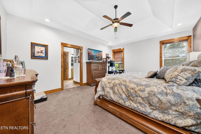 1452 Cook Rd, Crossville, TN 38555