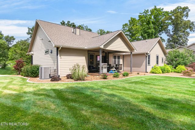 1452 Cook Rd, Crossville, TN 38555