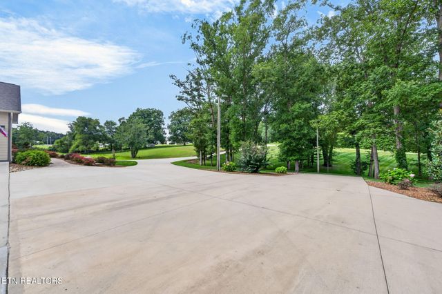 1452 Cook Rd, Crossville, TN 38555