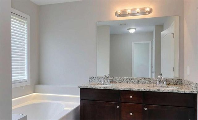 39 Gray Field Court, Jefferson, GA 30549