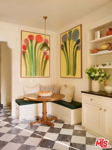 621 S Mccadden Place, Los Angeles, CA 90005