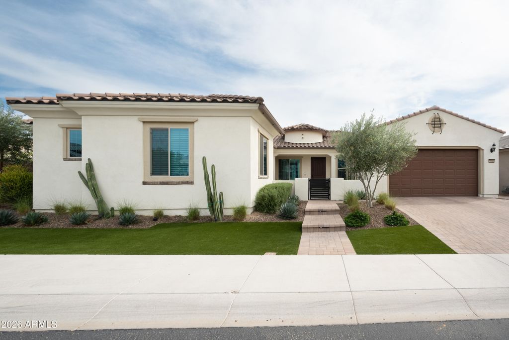 5537 E VIA CABALLO BLANCO --, Cave Creek, AZ 85331