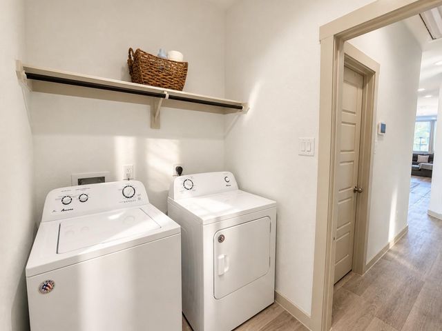 12566 Fleet River Rd, Houston, TX 77047