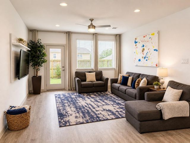 12566 Fleet River Rd, Houston, TX 77047