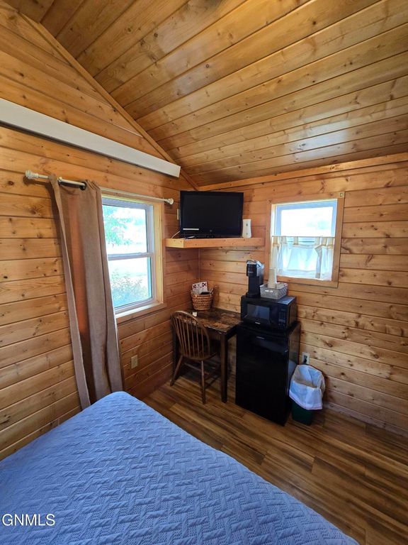 803 Broadway Street, Napoleon, ND 58561 photo 9