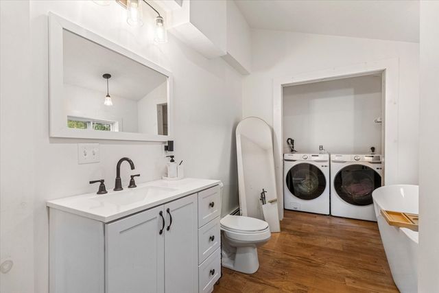 152 N Main St, Templeton, MA 01468