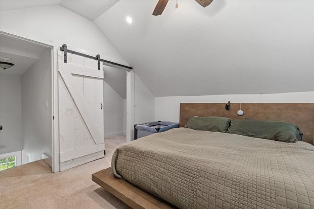 152 N Main St, Templeton, MA 01468