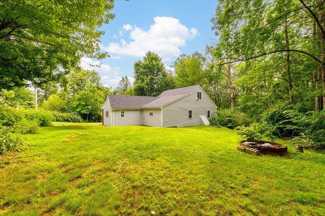 152 N Main St, Templeton, MA 01468