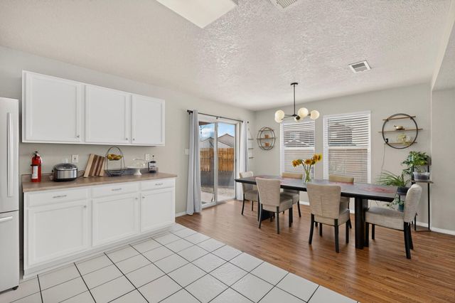 10700 Pinon Park Court NW, Albuquerque, NM 87114
