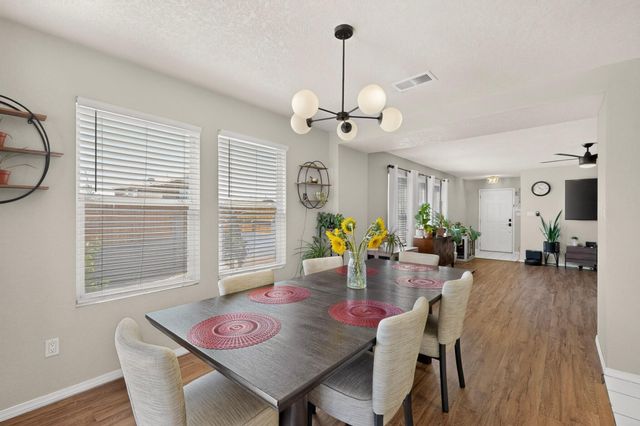 10700 Pinon Park Court NW, Albuquerque, NM 87114