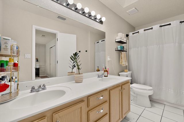 10700 Pinon Park Court NW, Albuquerque, NM 87114