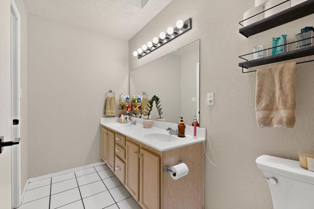 10700 Pinon Park Court NW, Albuquerque, NM 87114