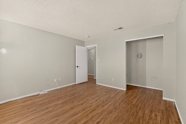 10700 Pinon Park Court NW, Albuquerque, NM 87114