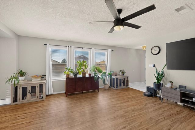10700 Pinon Park Court NW, Albuquerque, NM 87114