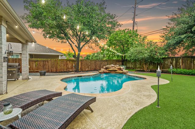 20210 Sunflower Chase Drive, Katy, TX 77449