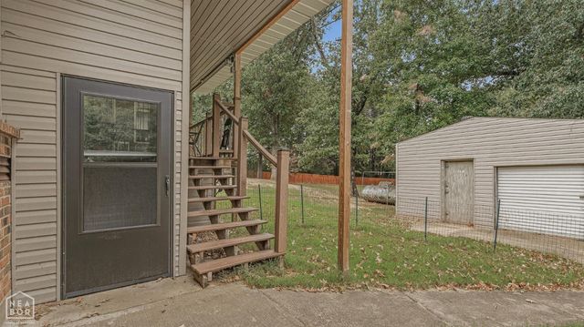 2102 Dana Marie Street, Paragould, AR 72450