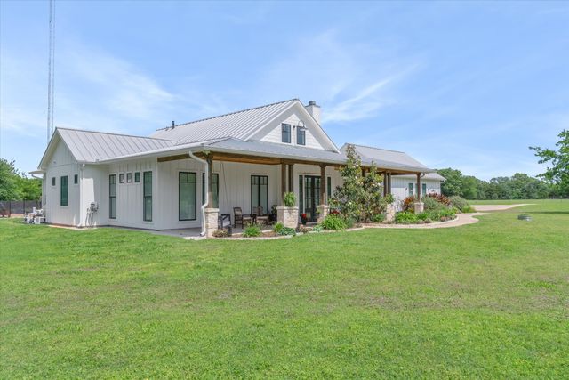 185 Vz County Road 3818, Wills Point, TX 75169