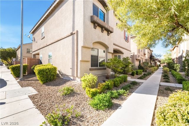 9526 Vega Carpio Avenue, Las Vegas, NV 89178