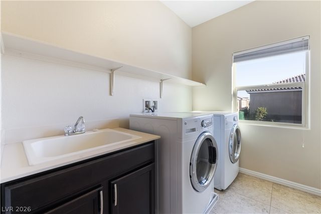 9526 Vega Carpio Avenue, Las Vegas, NV 89178