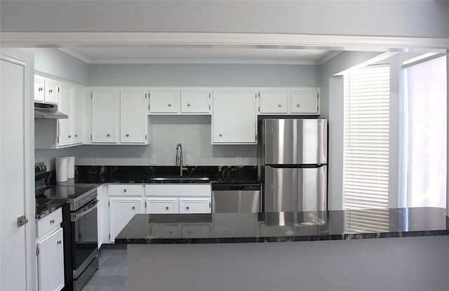 108 World Of Tennis SQ 108C, Lakeway, TX 78738