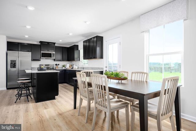 29 EAGLE DR, Gettysburg, PA 17325