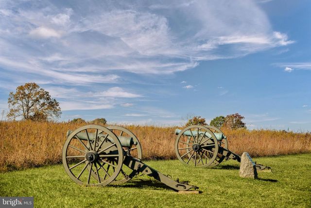 29 EAGLE DR, Gettysburg, PA 17325