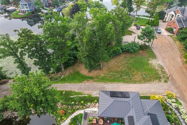 000 Cushing Street, Lake Orion, MI 48362