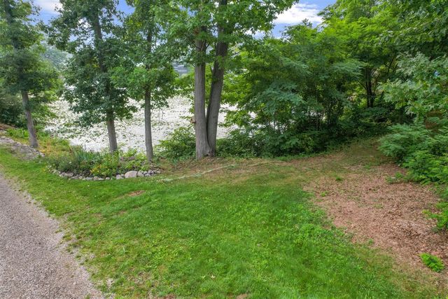 000 Cushing Street, Lake Orion, MI 48362