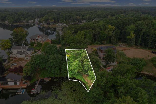 000 Cushing Street, Lake Orion, MI 48362