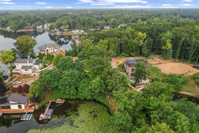 000 Cushing Street, Lake Orion, MI 48362