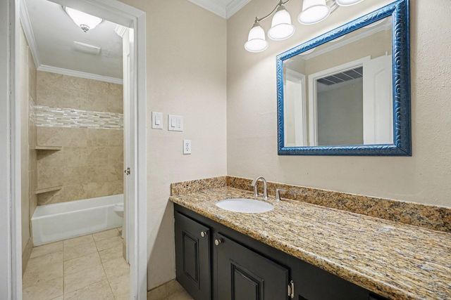 1318 Ward Road, Baytown, TX 77520