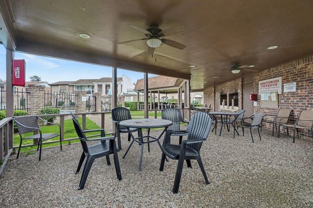 1318 Ward Road, Baytown, TX 77520