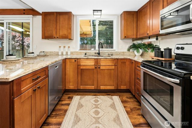 1802 70th Place SE, Everett, WA 98203