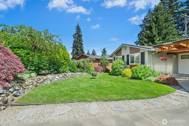 1802 70th Place SE, Everett, WA 98203