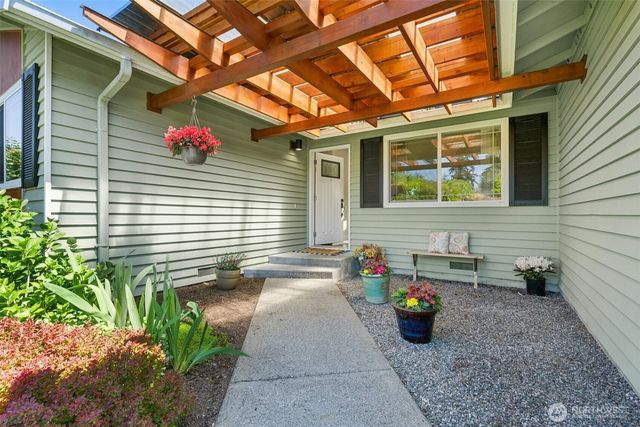 1802 70th Place SE, Everett, WA 98203