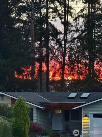 1802 70th Place SE, Everett, WA 98203