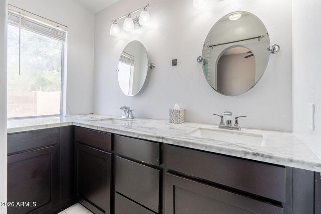 4872 W HARRISON Street, Chandler, AZ 85226