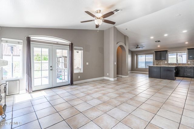 4872 W HARRISON Street, Chandler, AZ 85226