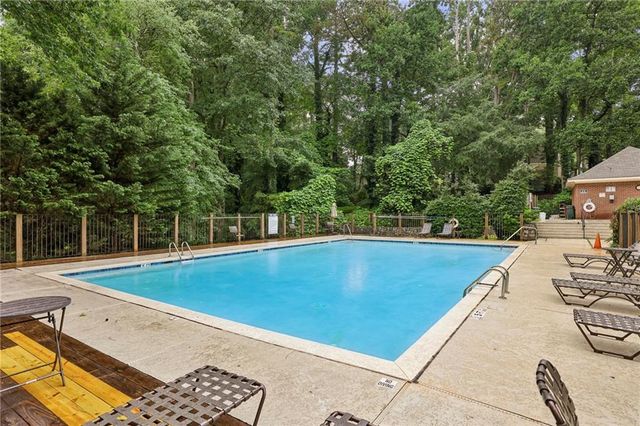 436 Teal Court, Roswell, GA 30076