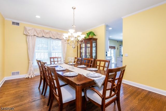 1080 Quigley Ct, Teaneck Twp., NJ 07666